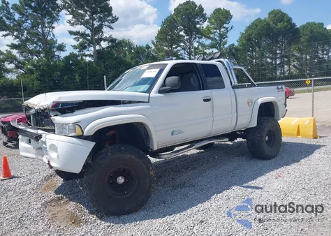 1999 Dodge Ram 1500 St из США, поврежденный, VIN 1B7HF13ZXXJ607254